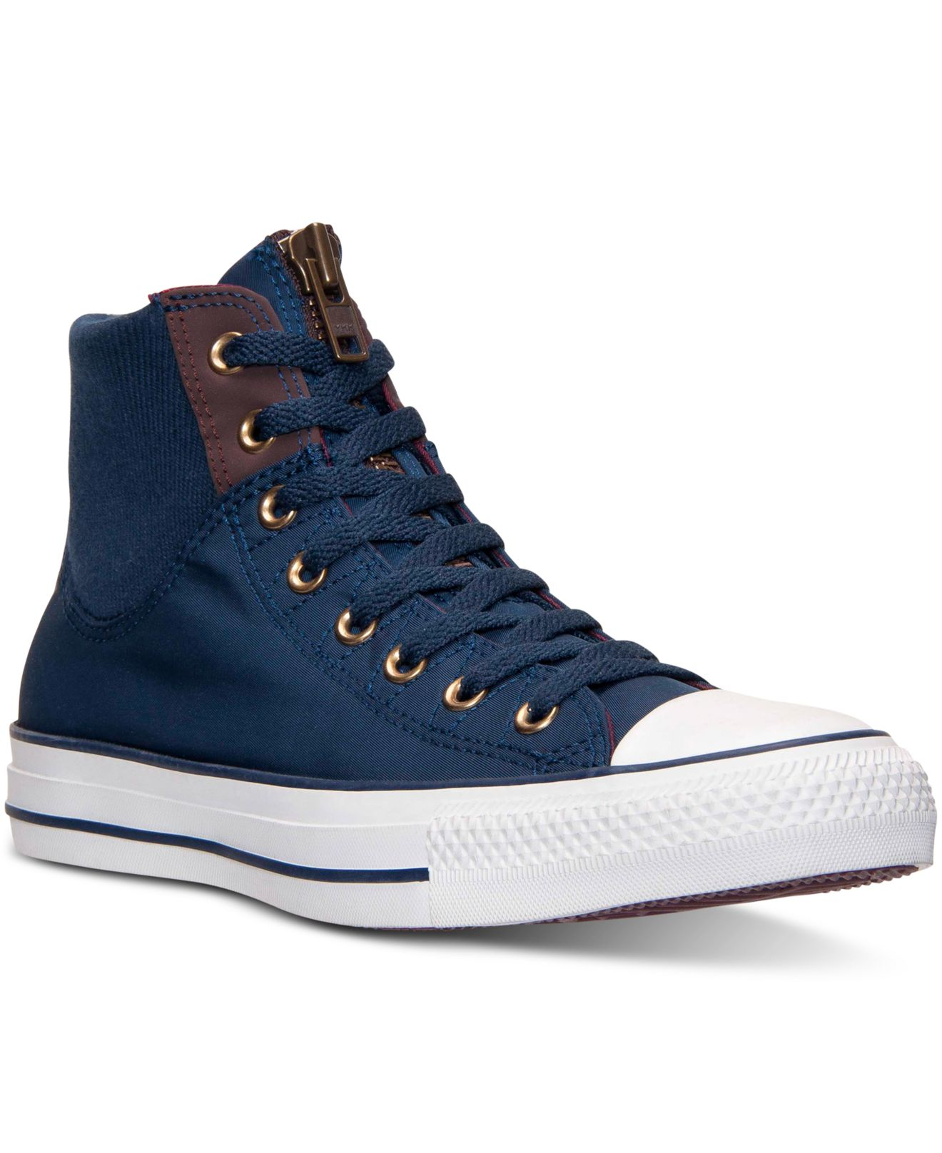 converse peluche converse peluche