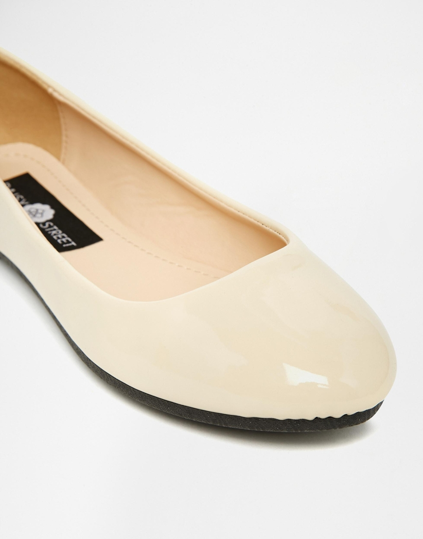 cream ballerina shoes