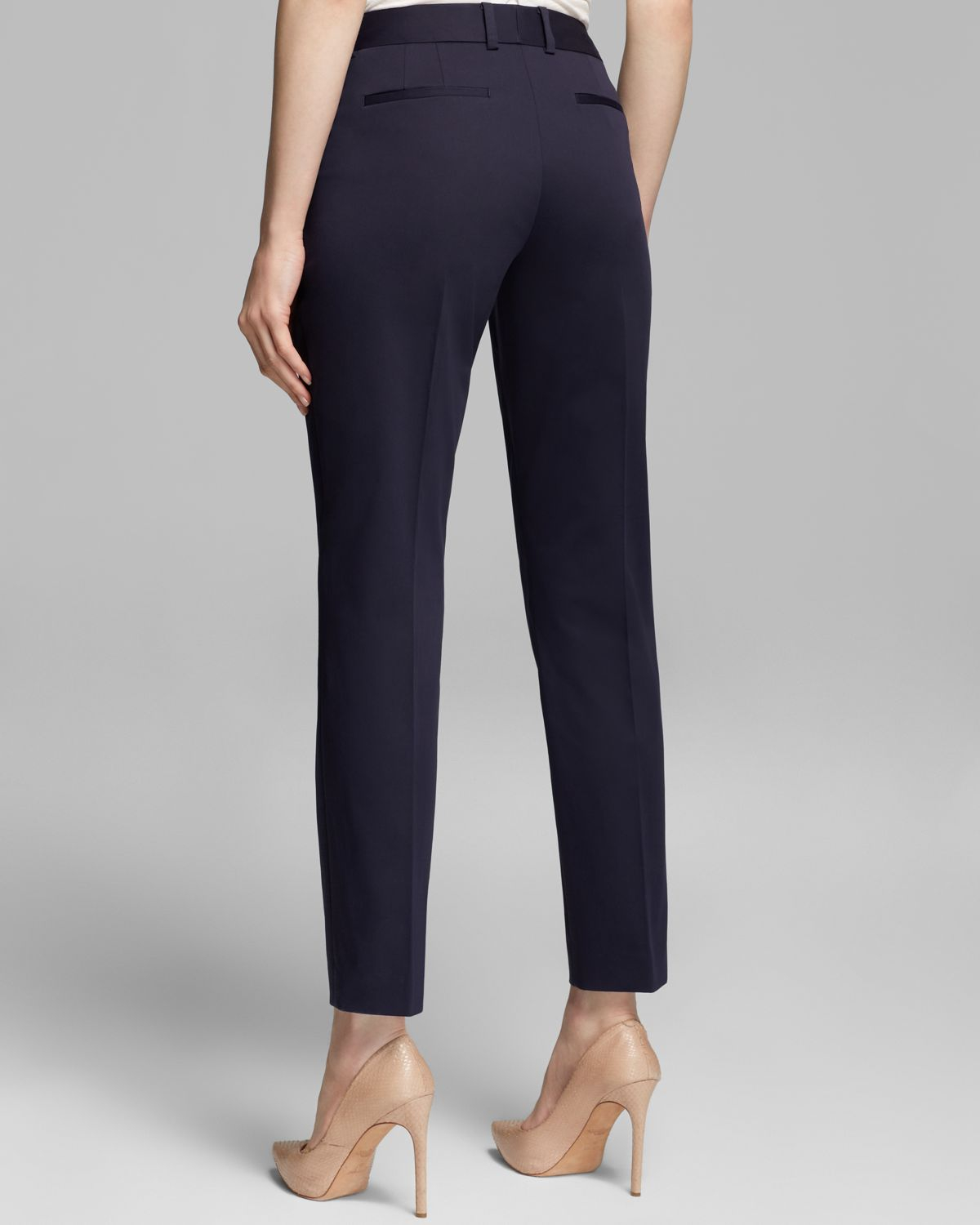 tahari pants