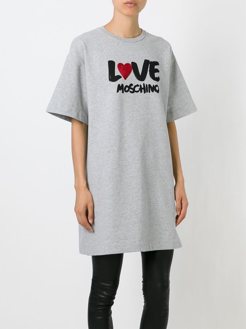 grey moschino shirt