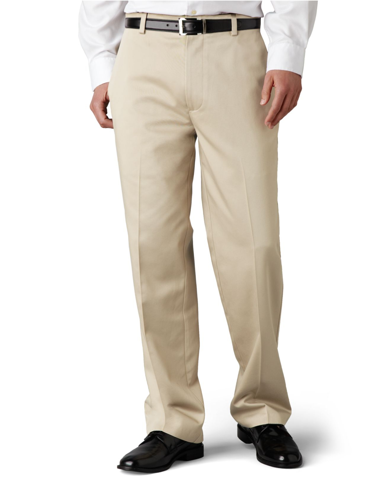 Dockers Discontinued D3 Classic Fit Never-Iron Essential Khaki Flat Front in British Khaki