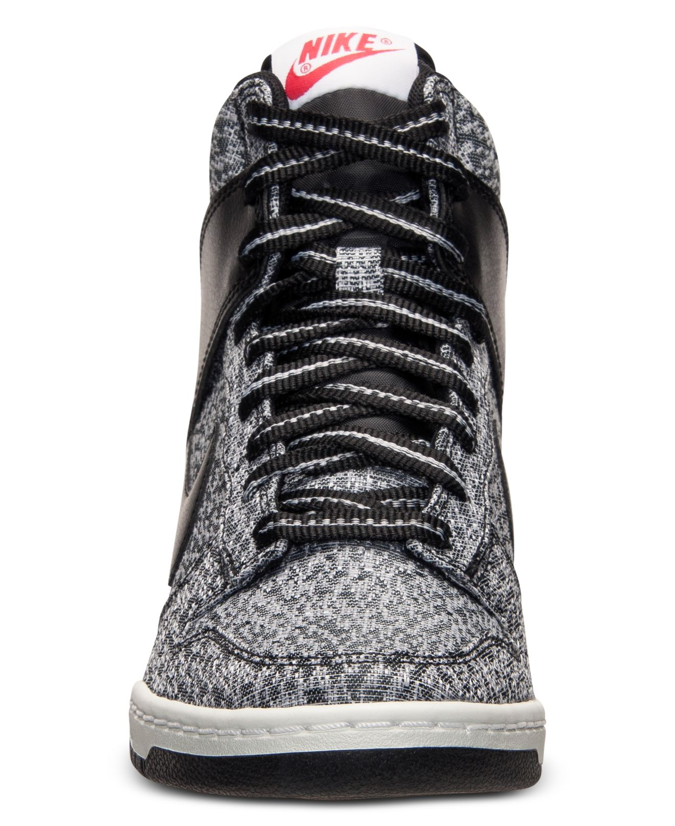 buy nike dunks online