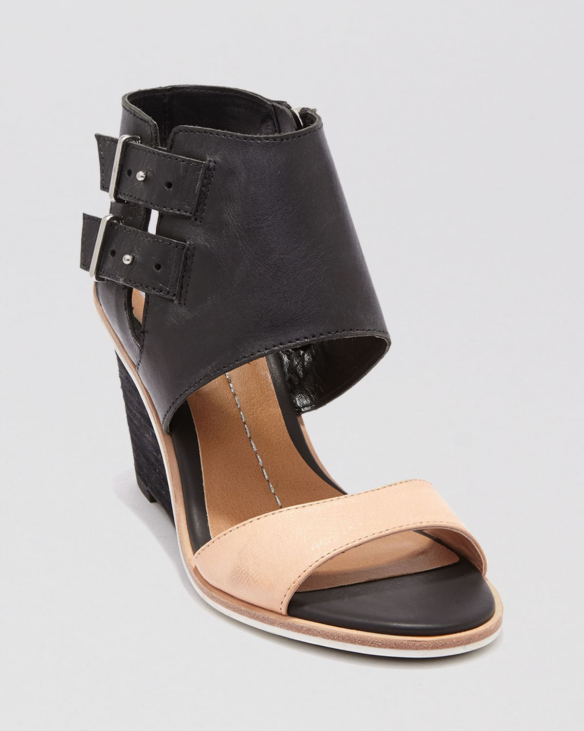 Dolce Vita Leather Lindsi Open-toe Wedge Sandals in Light 