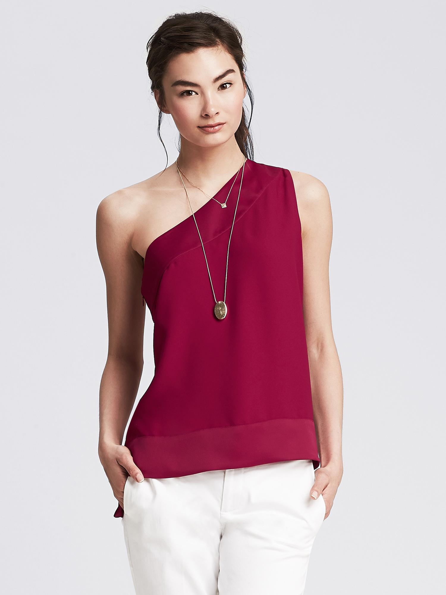 Banana Republic OneShoulder Top in Red (Dark berry) Lyst