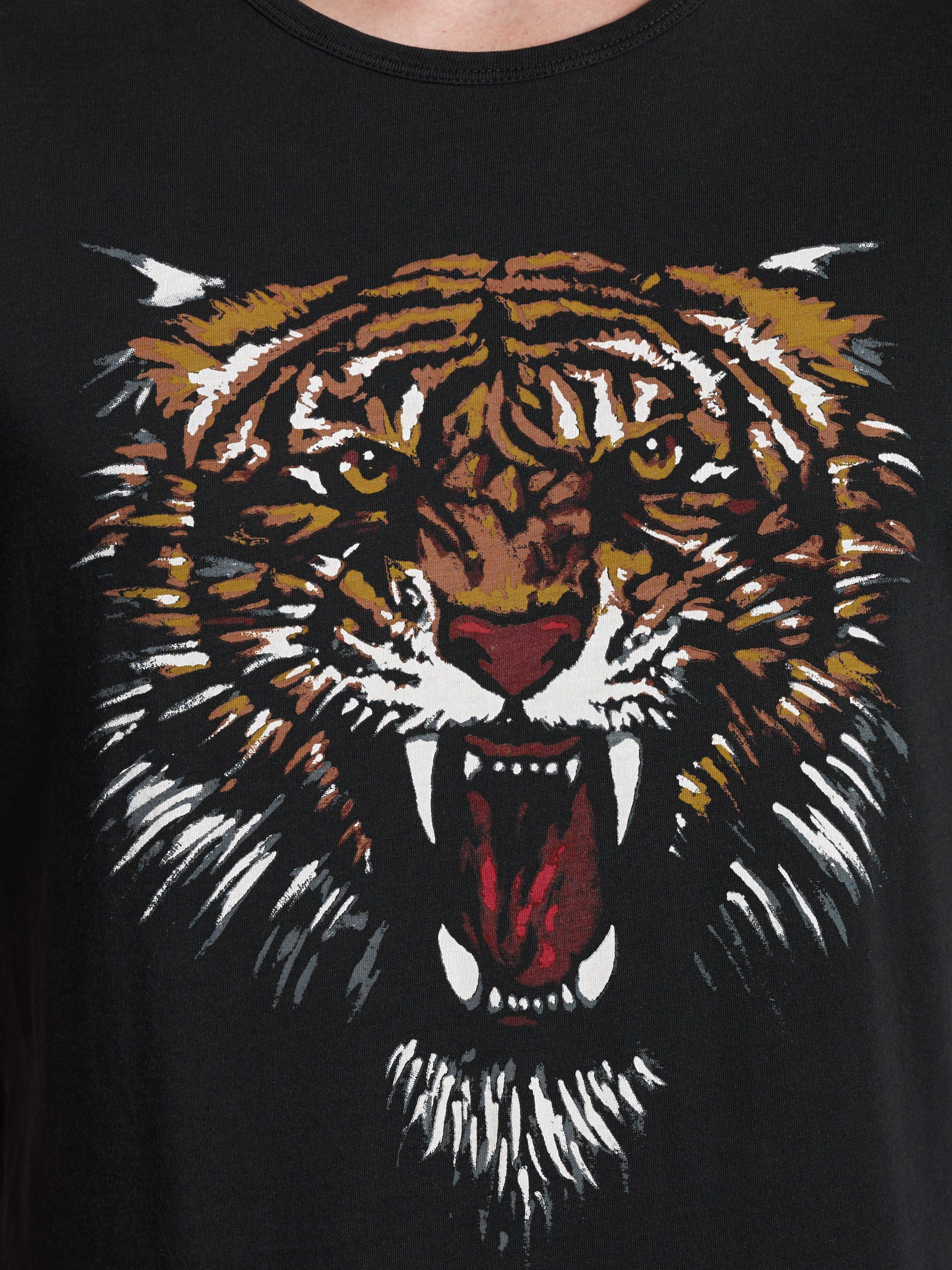 heihachi tiger shirt