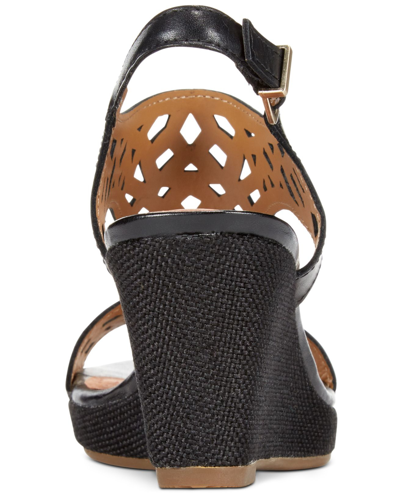 Palmdale Sands Wedge Sandals in Black 