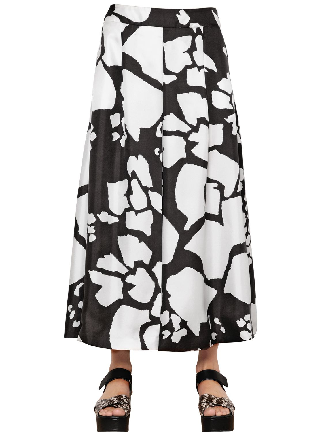 Max Mara Pleated Printed Silk Twill Skirt in White/Brown (Black) - Lyst