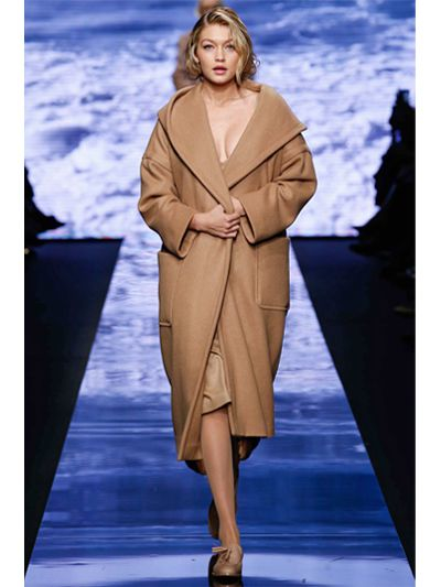 Max Mara Hooded & Belted Camel Coat in Natural - Lyst
