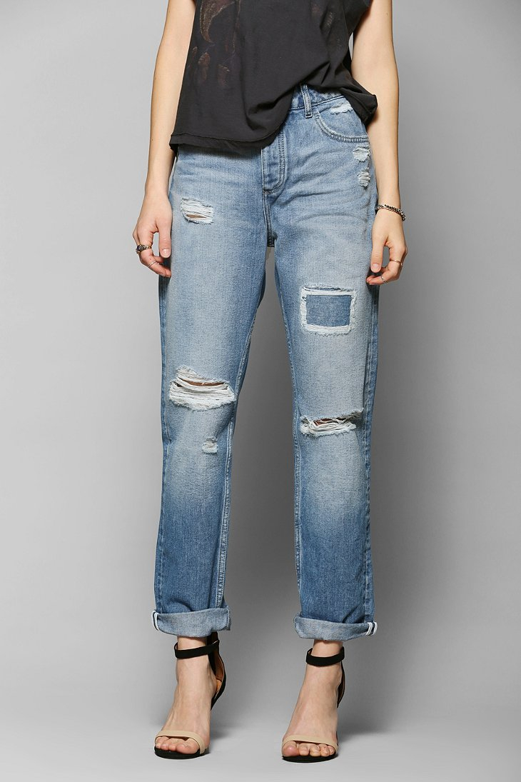 urban outfitters ripped jeans