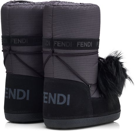 Fendi Fox Fur Snow Boot in Black | Lyst