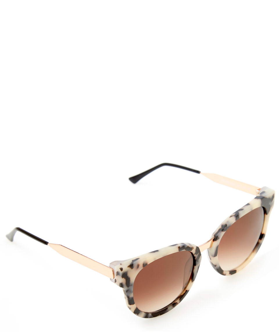 pink tortoise shell sunglasses