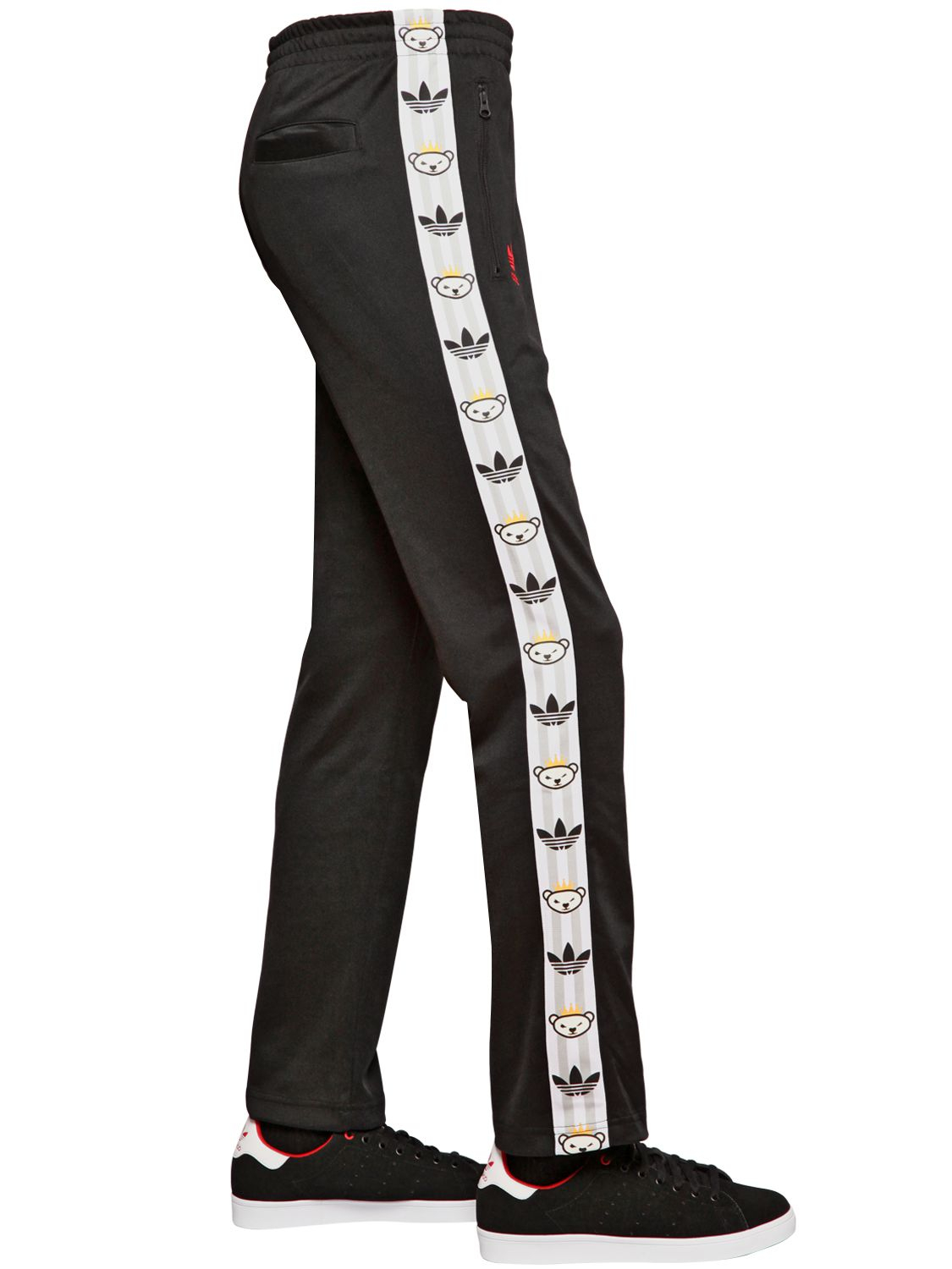 adidas Originals Nigo Retro Bear Cotton Jogging Pants in Black for Men |  Lyst