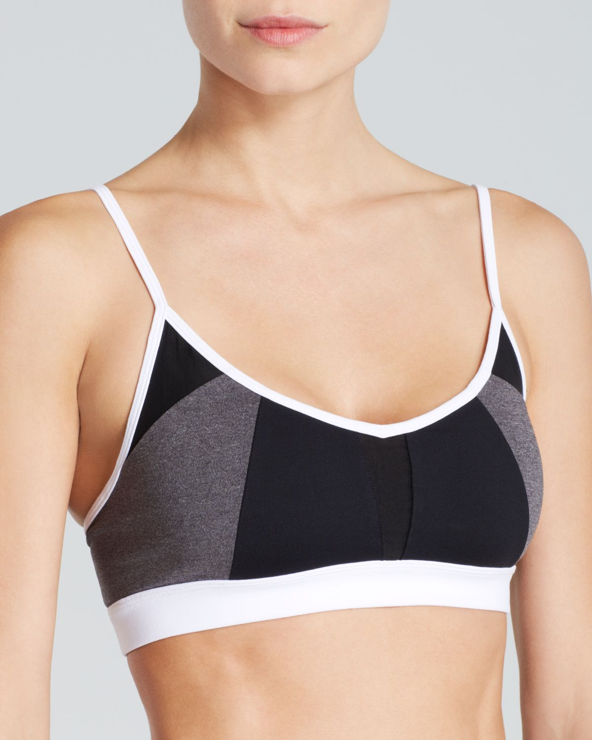 alo yoga sports bra