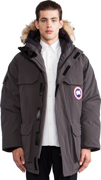 Canada Goose Expedition Parka With Coyote Fur Collar in Brown for Men (Graphite) | Lyst