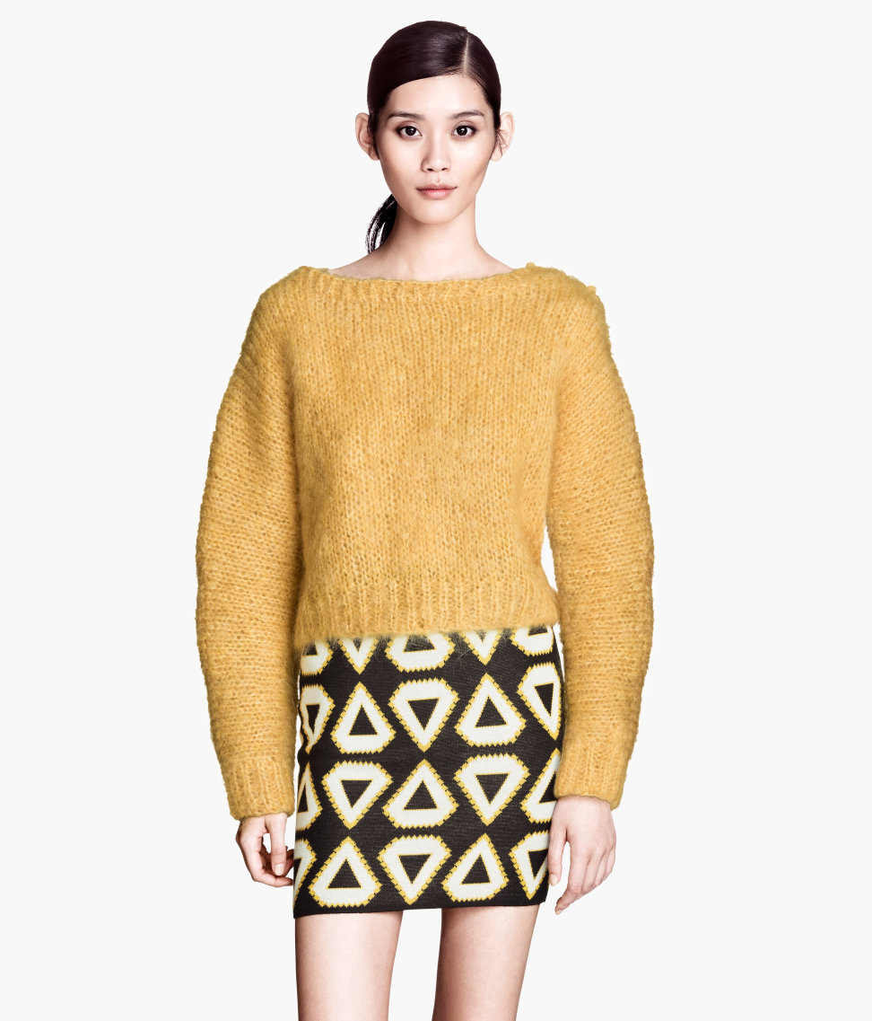 yellow h&m sweater