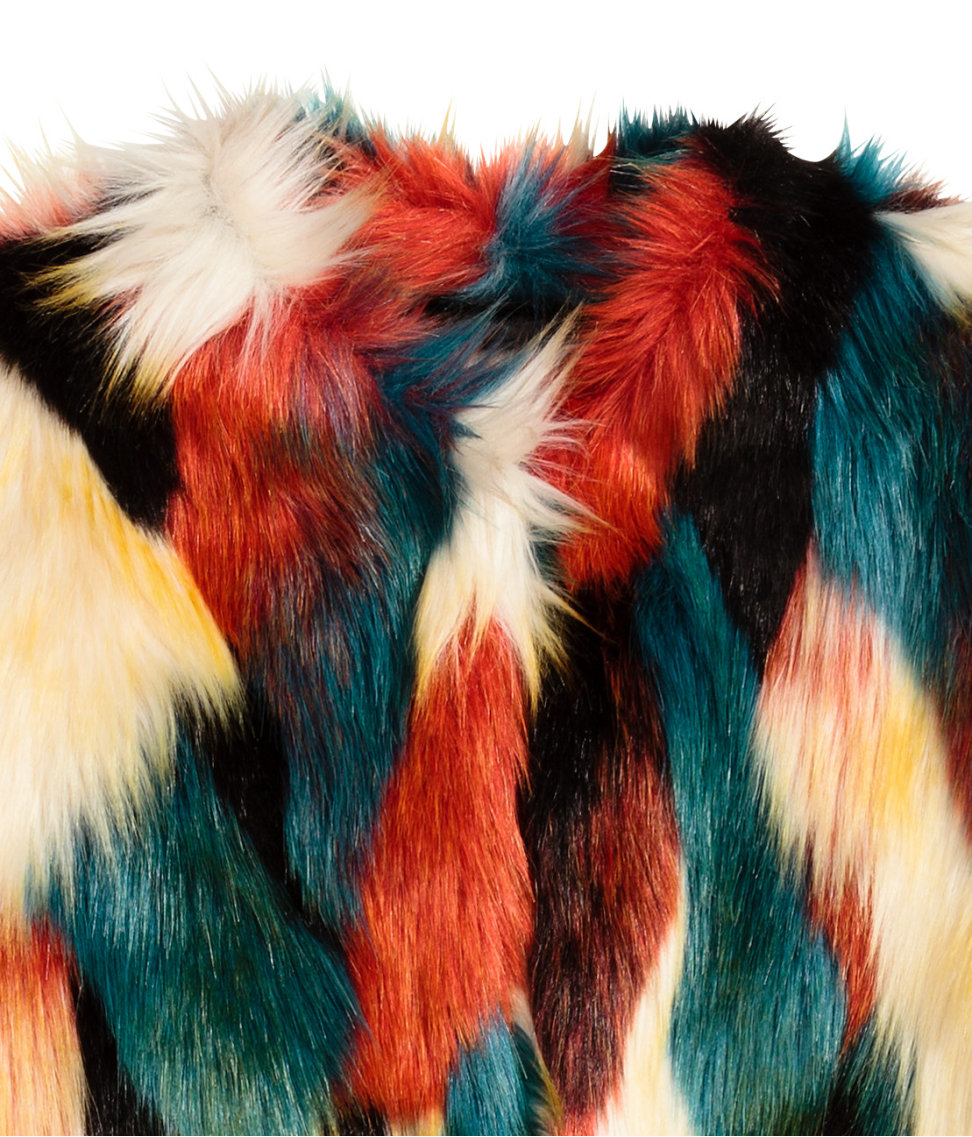 Покрасить песцовый воротник краской для волос. Акрил мех. Акрил мех. Шуба из крашеного меха. Окраска меха кислотой.