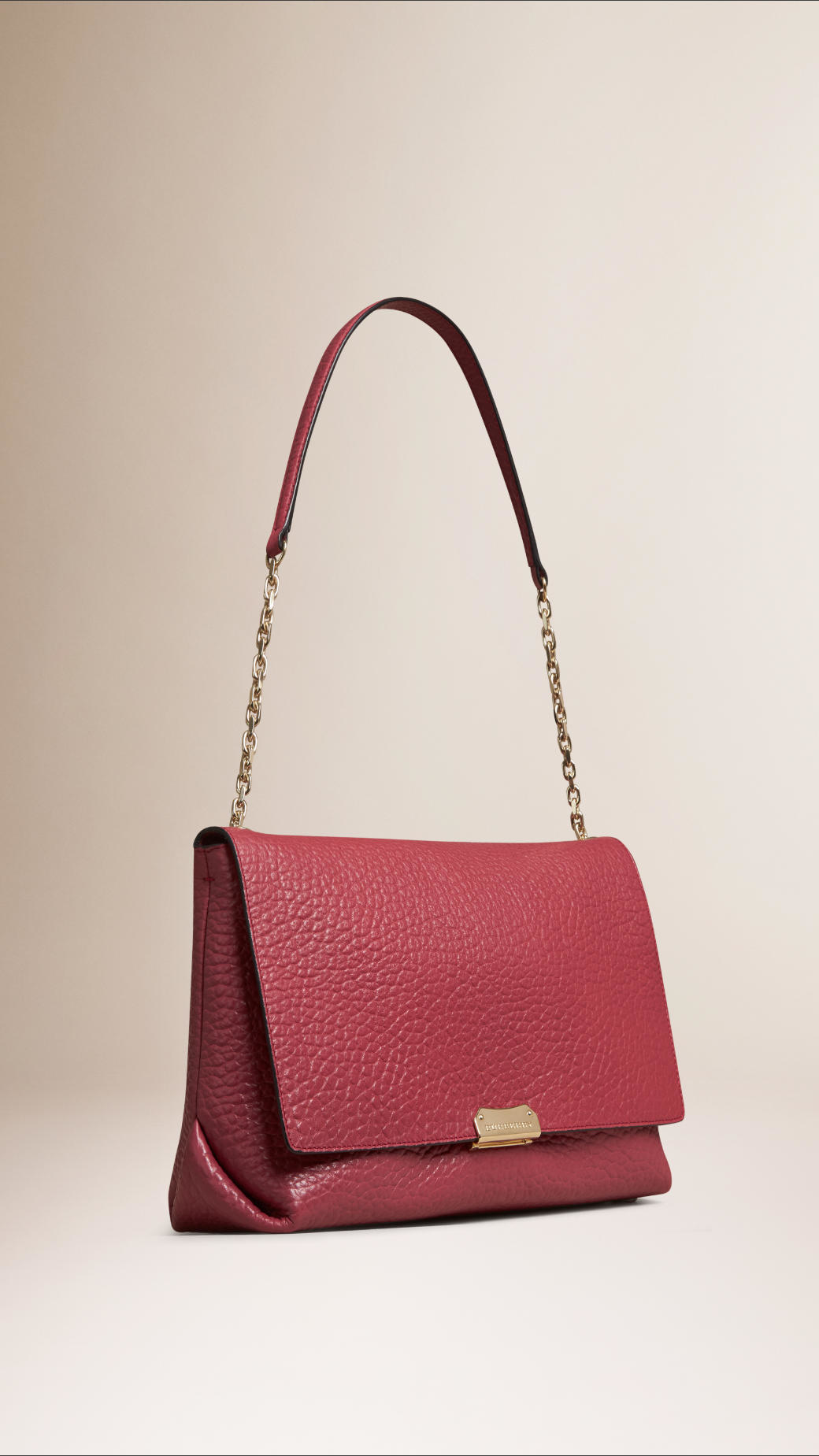 Burberry Large Signature Leather Shoulder Bag in Pink (peony rose) | Lyst