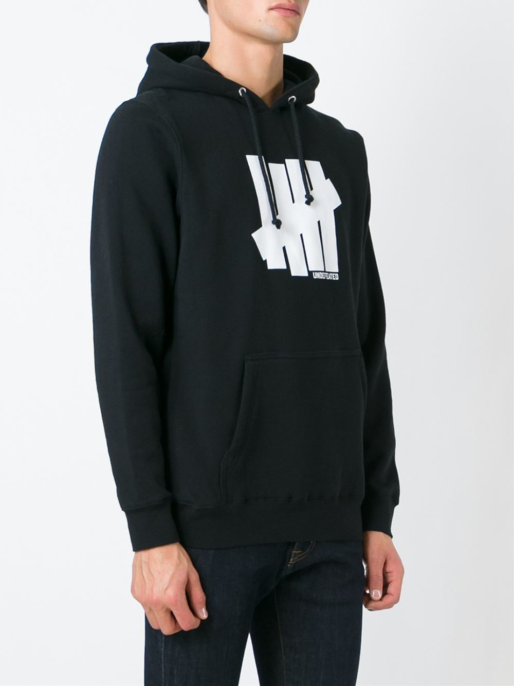 undefeated logo pullover hoodie