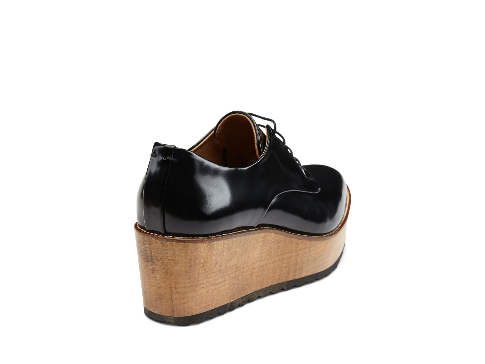 whistles platform trainers