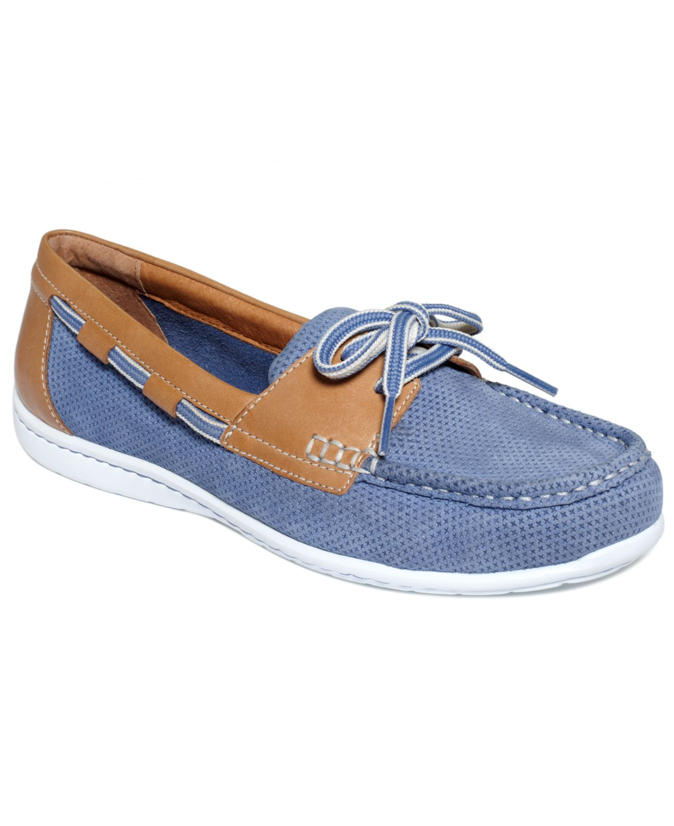 Clarks Artisan Women'S Cliffrose Sail Boat Shoes in Blue