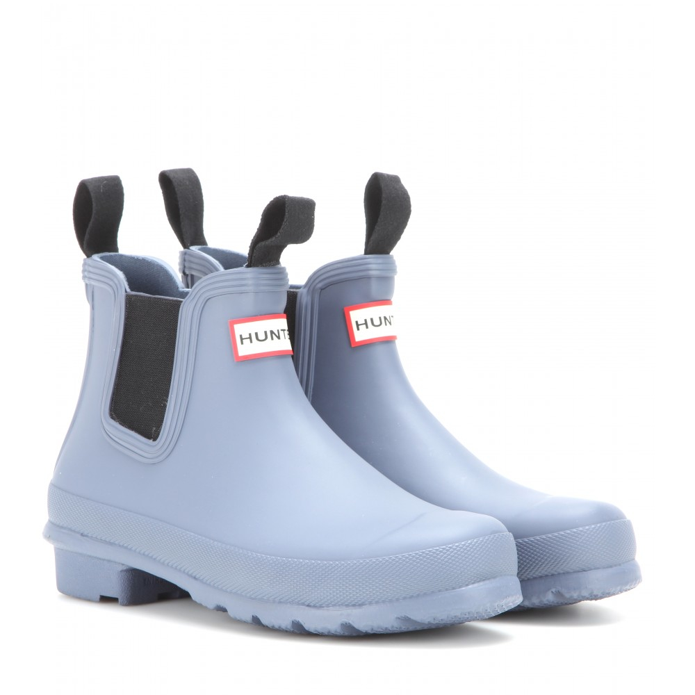 white hunter chelsea boots