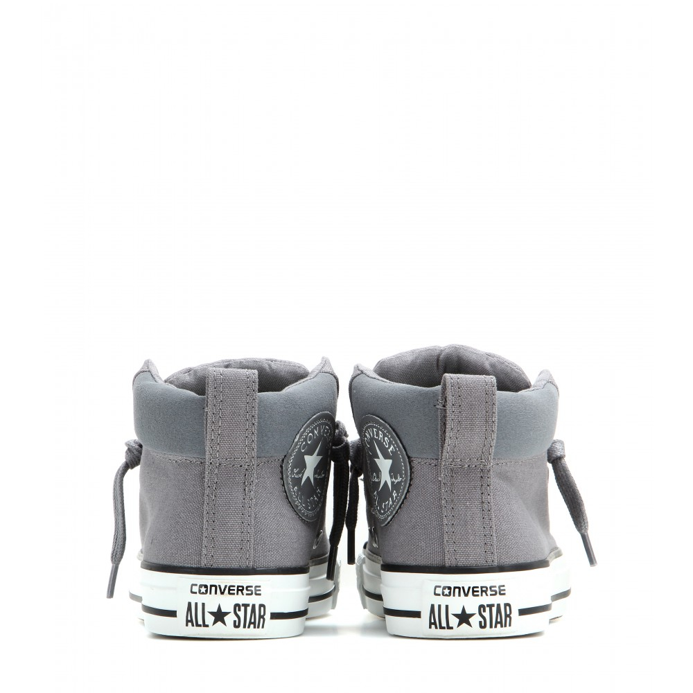 Converse Chuck Taylor Street Mid Sneakers in Gray | Lyst