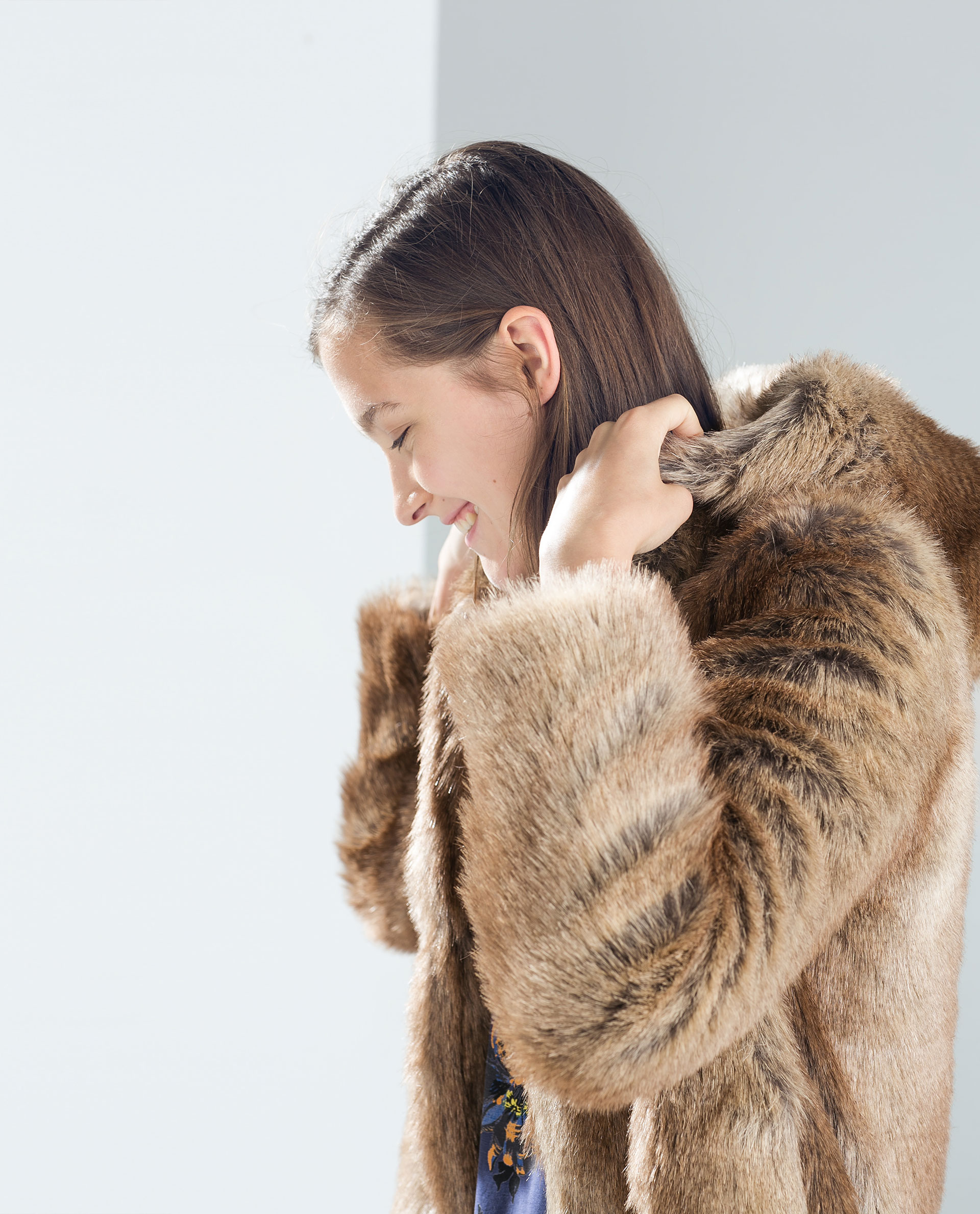 Zara Jacket With Fur Hood in Brown | Lyst