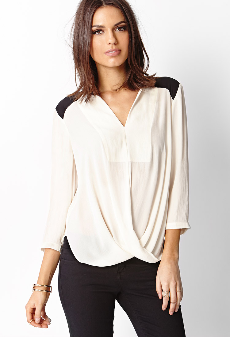 Lyst - Forever 21 Contemporary Contrast Surplice Top in White