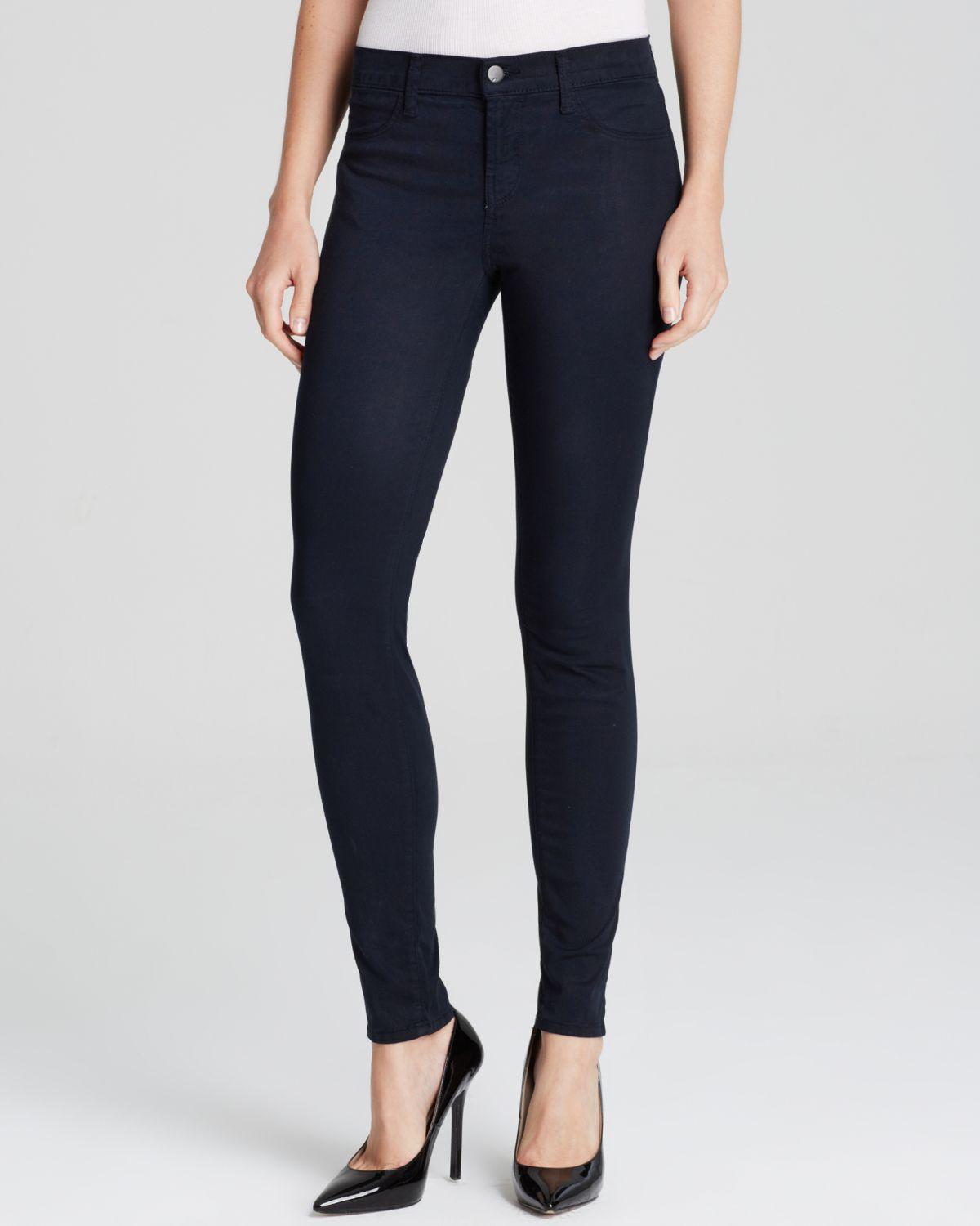 J Brand Jeans Mid Rise Super Skinny Luxe Sateen In Blue Velvet in