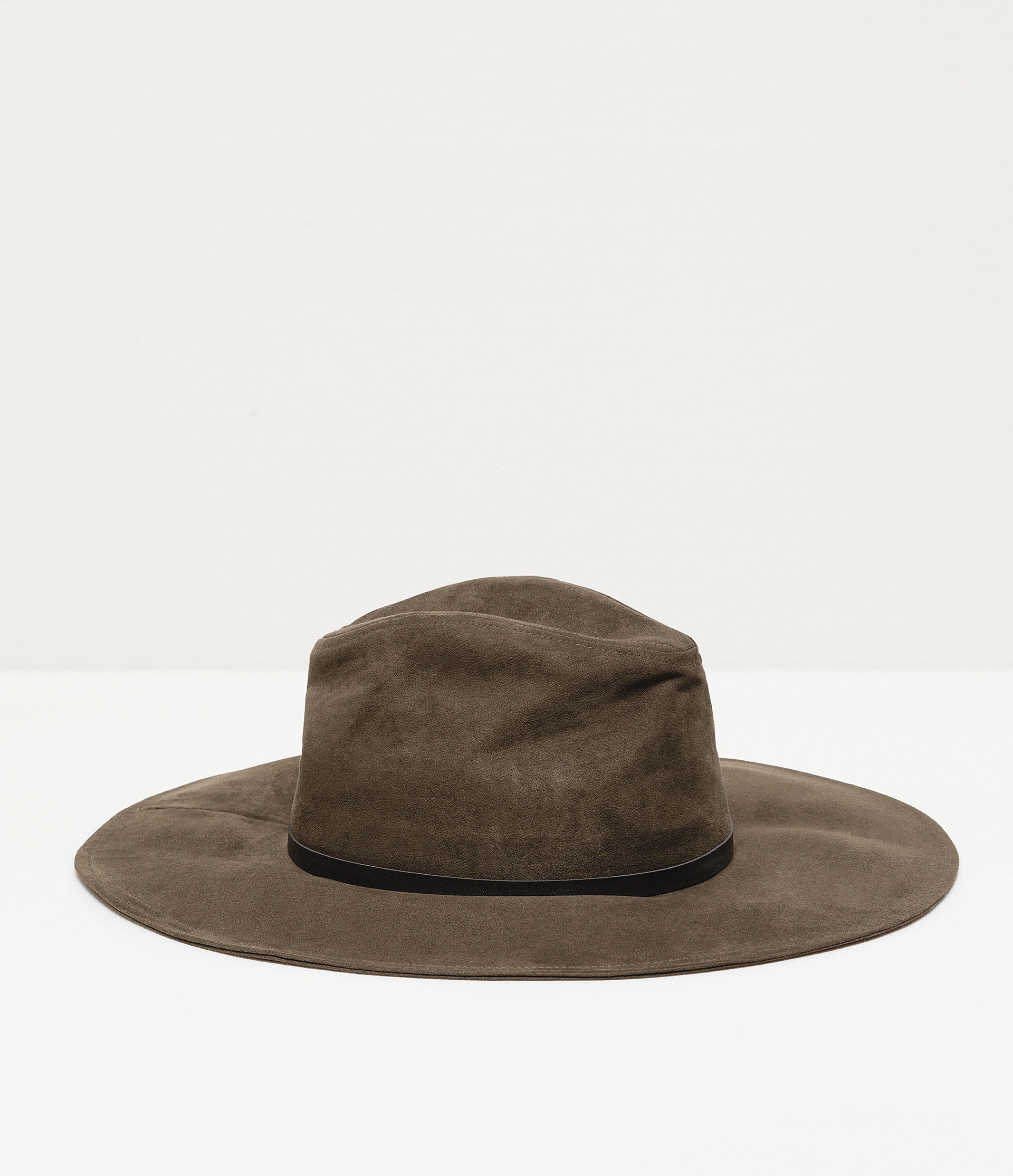 Zara Leather Style Fabric Hat Leather Style Fabric Hat in Green | Lyst