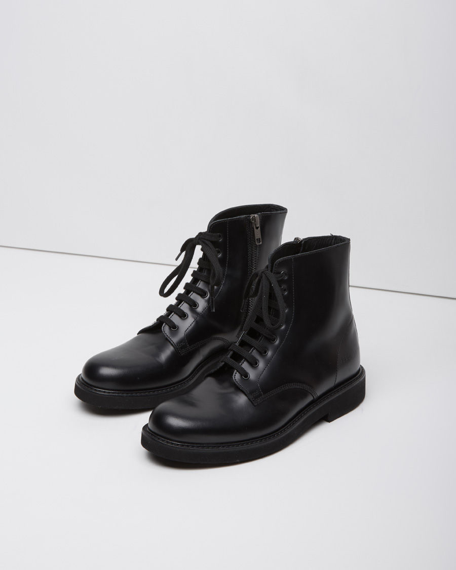 common projects combat boots