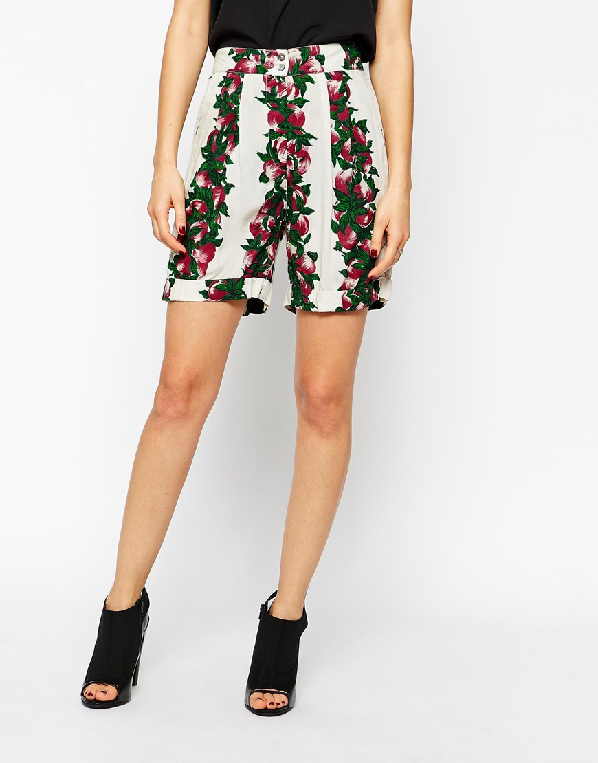 Ganni Hidden Love Floral Print Shorts - Lyst