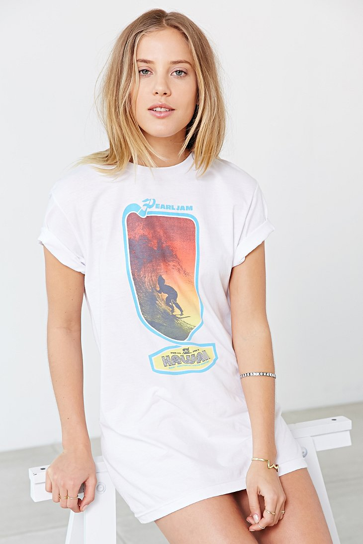 Urban Outfitters Pearl Jam Hawaii 98 Tee in White | Lyst