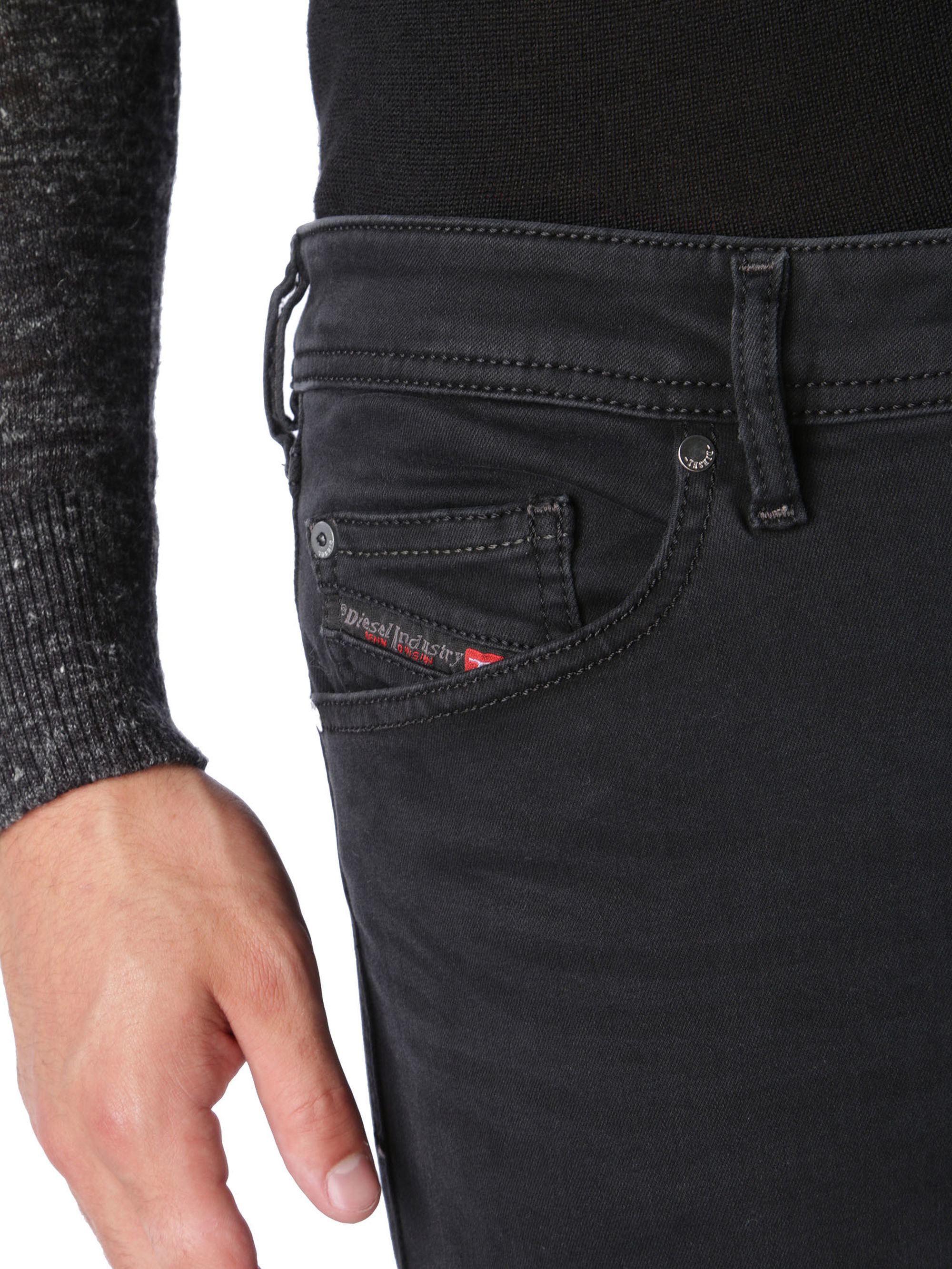 diesel stickker black