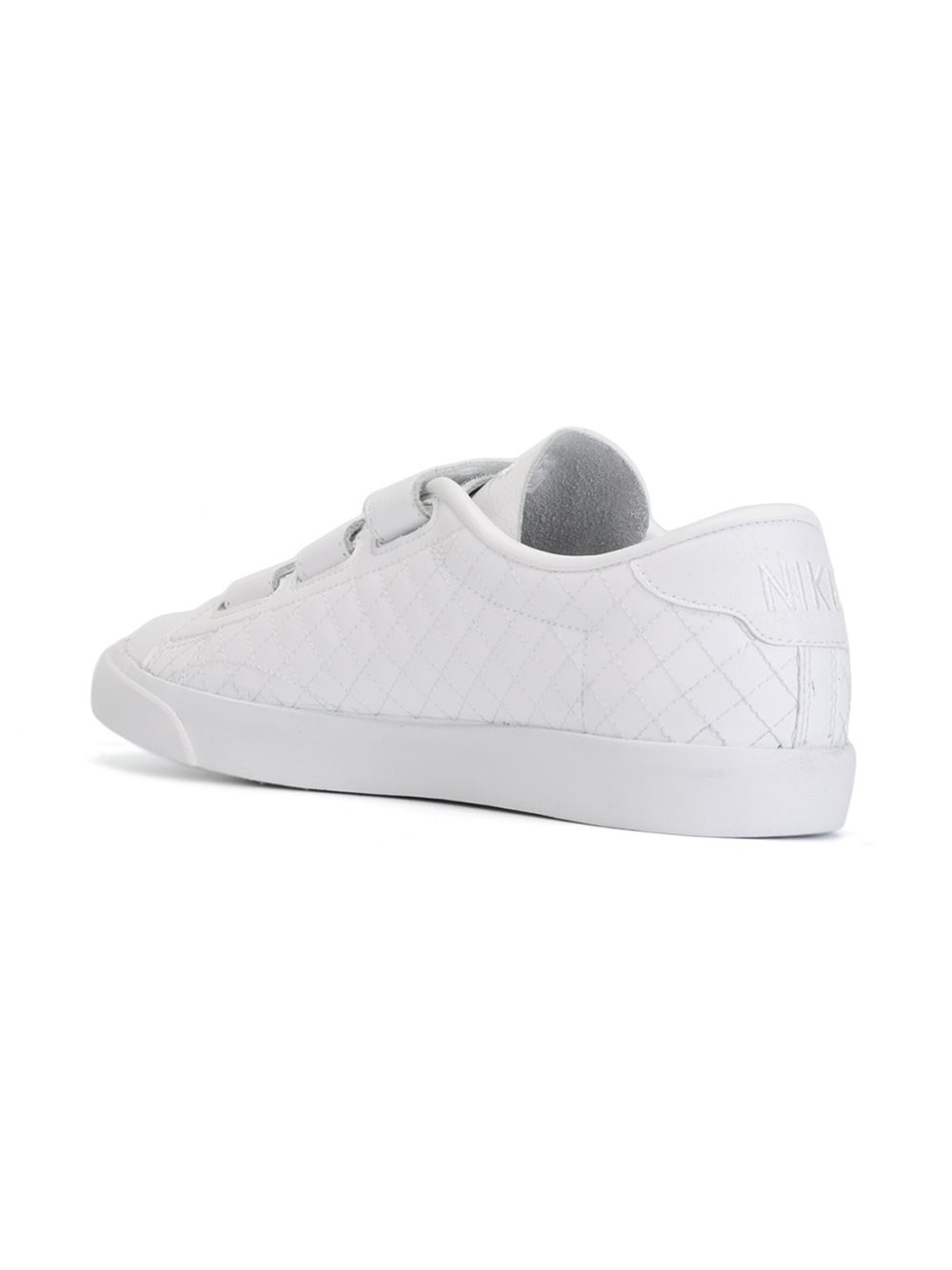 Nike Leather Tennis Classic AC V Low-Top Sneakers in White for Men - Lyst
