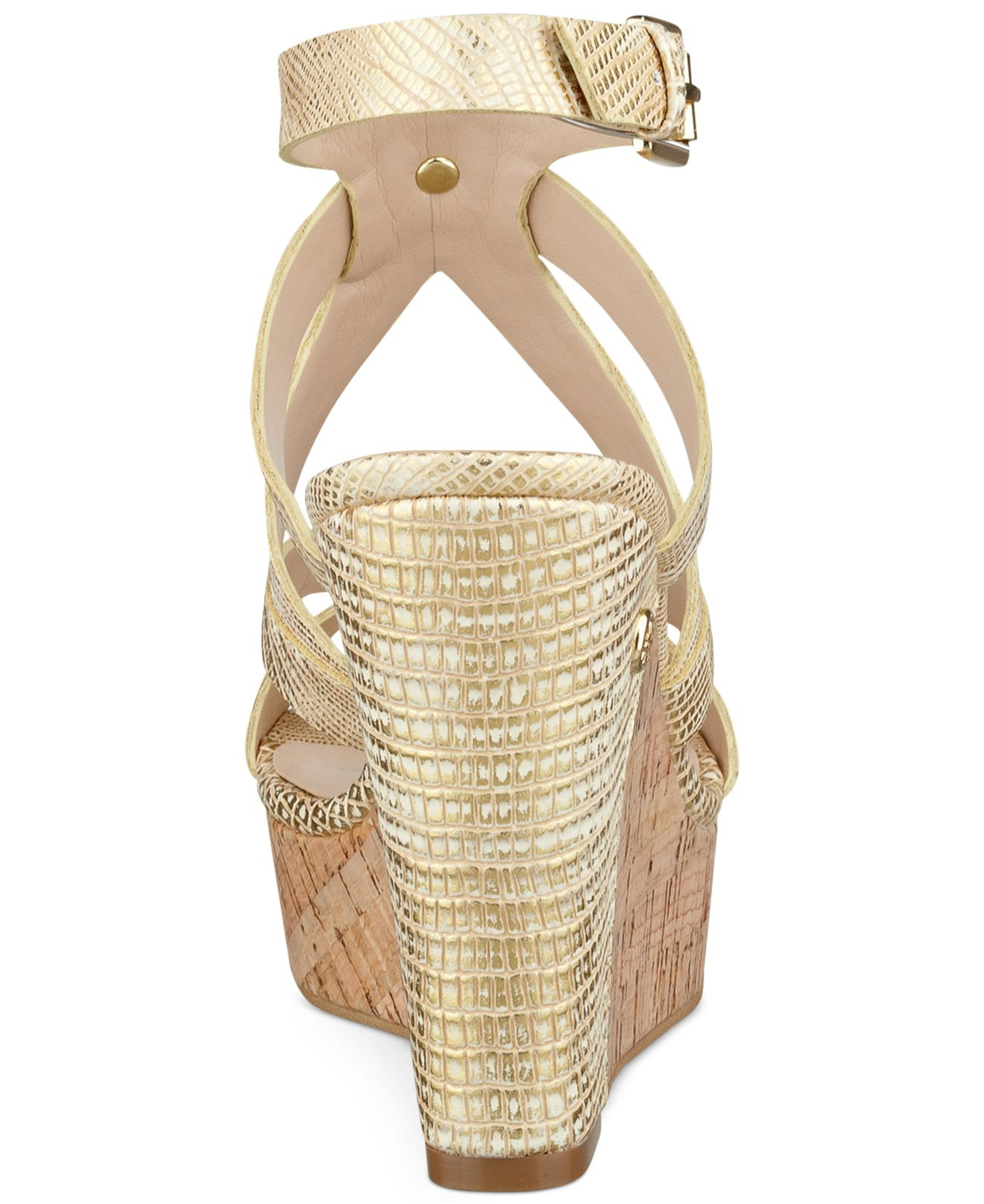 Guess Women'S Harlee Cork Platform Wedge Sandals in Gold (Metallic) Lyst