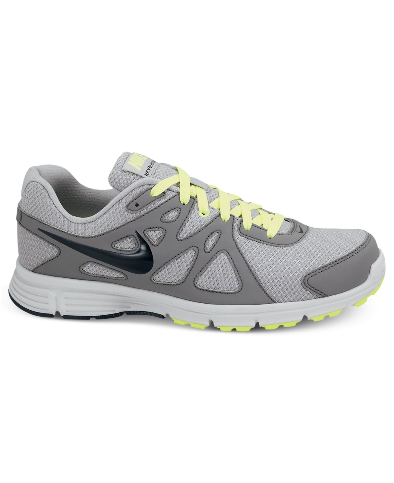 mens nike revolution sneakers