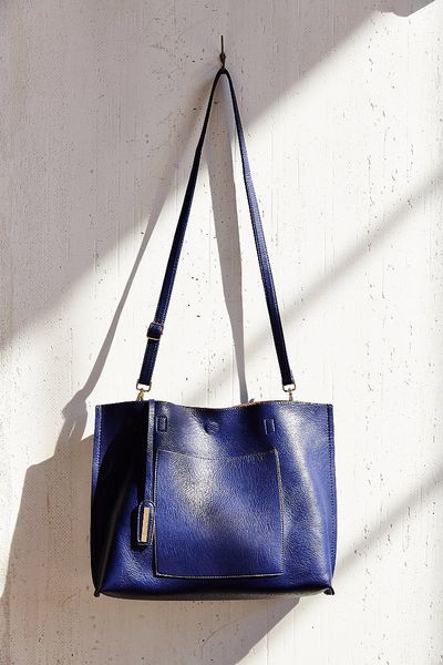 Urban Outfitters Reversible Vegan Leather Tote Bag in Blue (DARK ...
