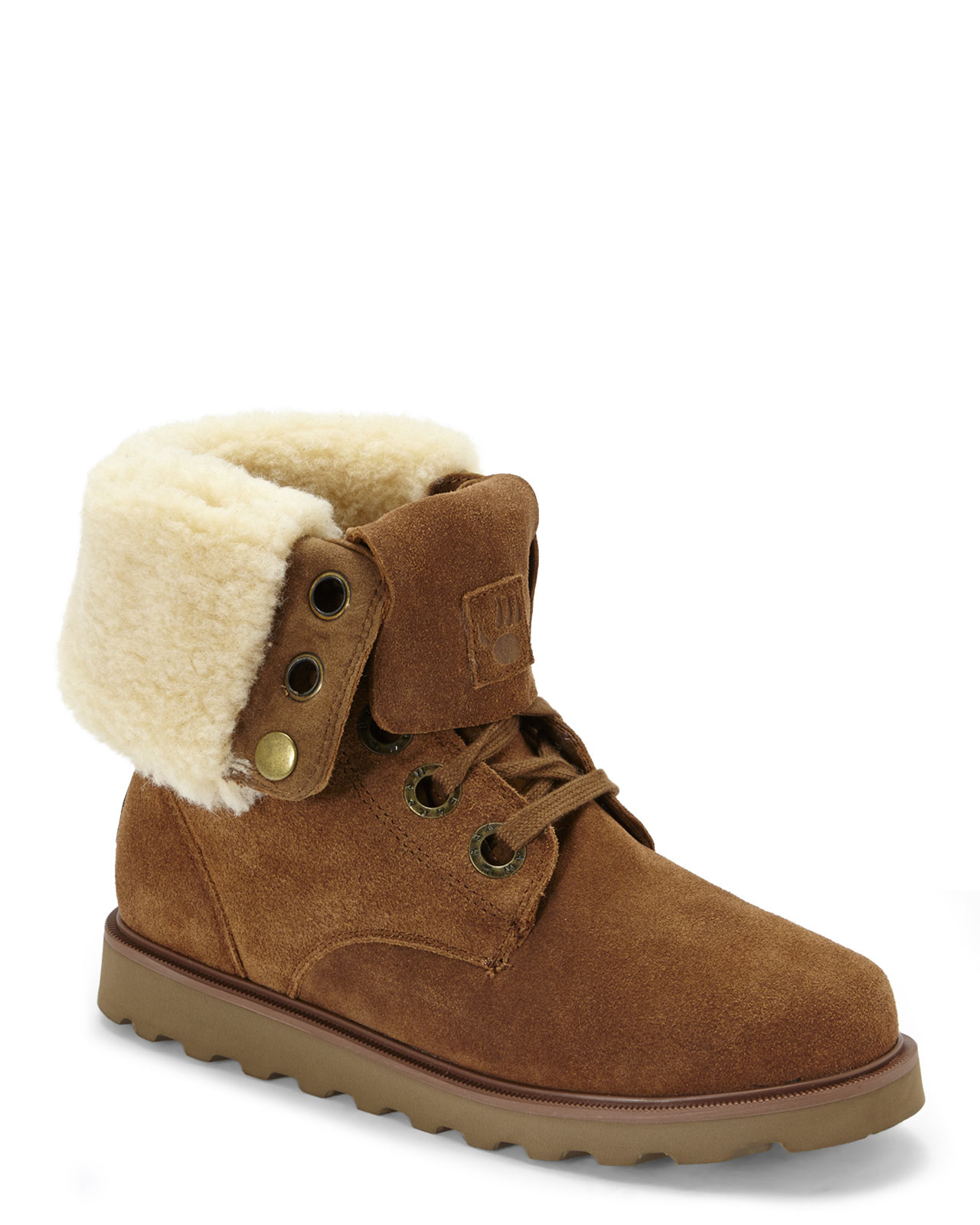 bearpaw lace up boots