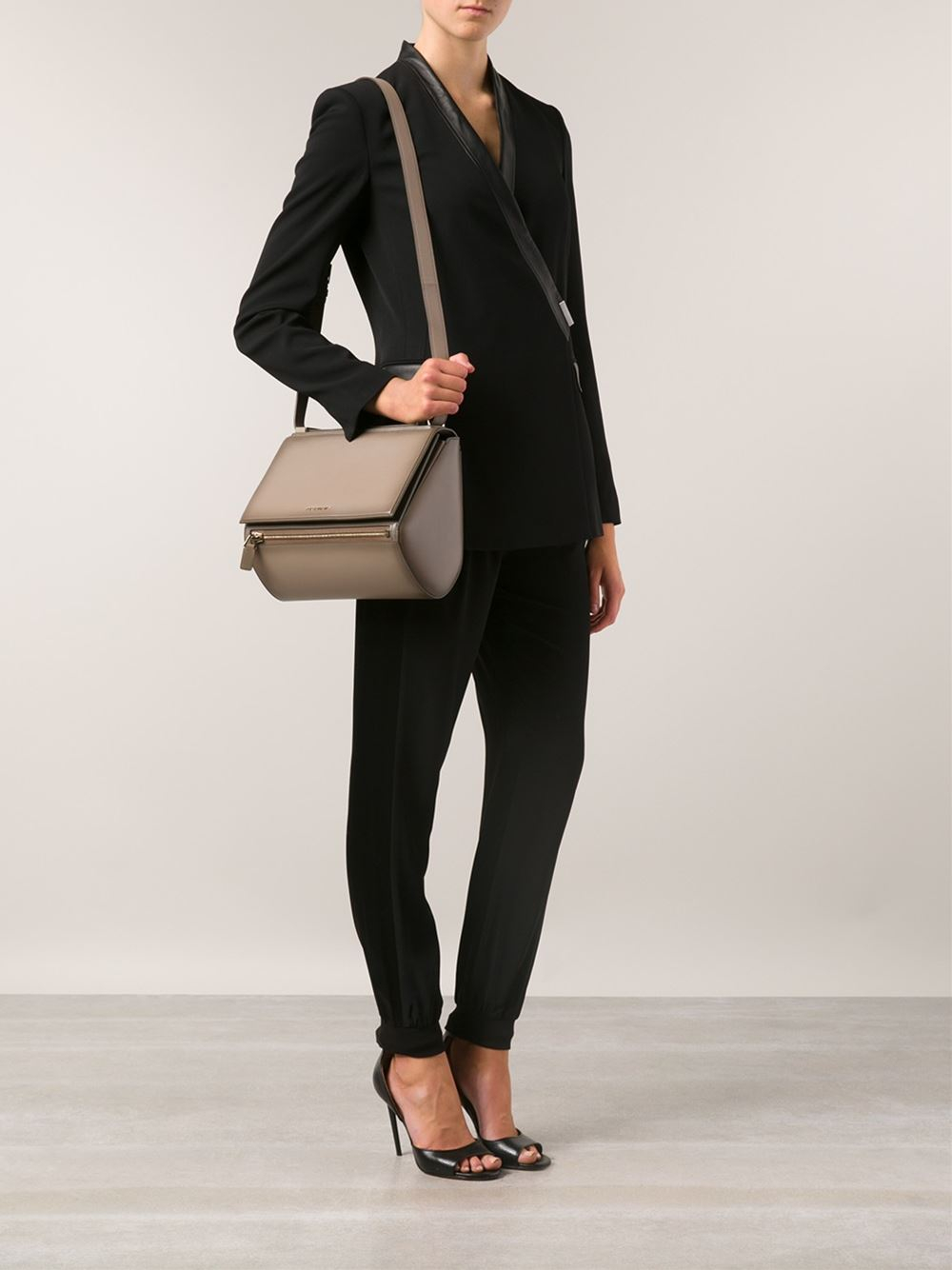 givenchy pandora box medium