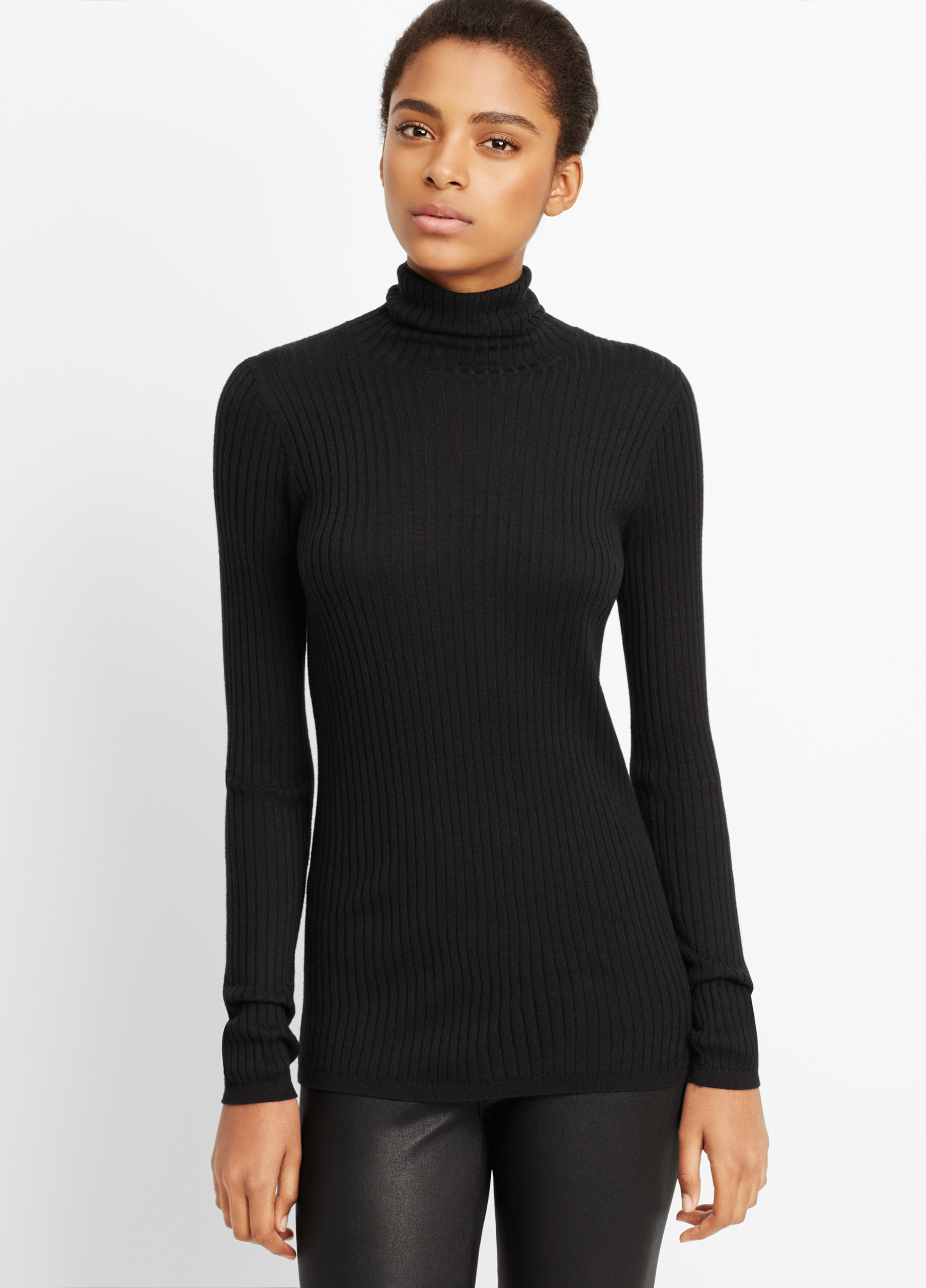 Vince Skinny Rib Turtleneck Sweater in Black - Lyst