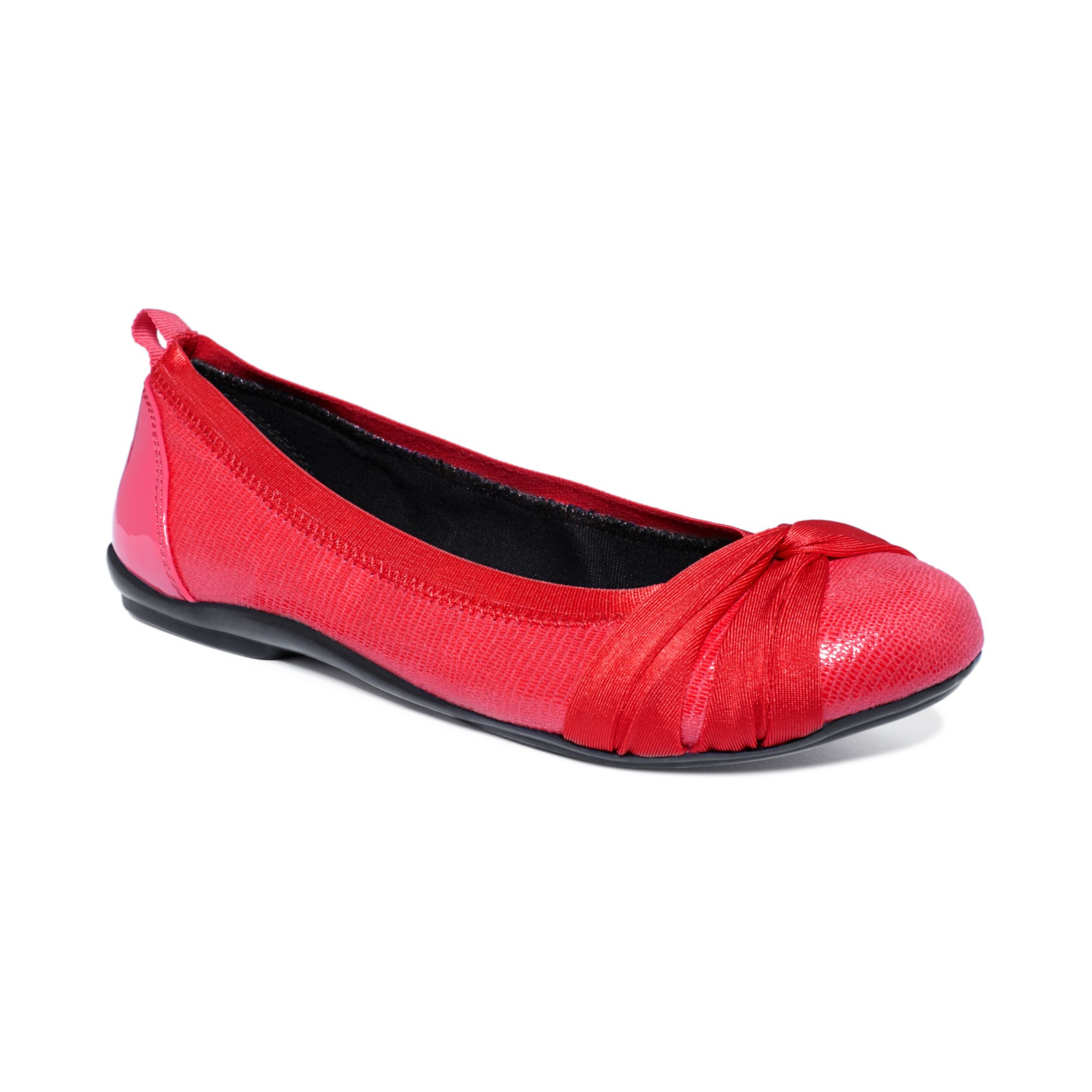 dkny flat shoes