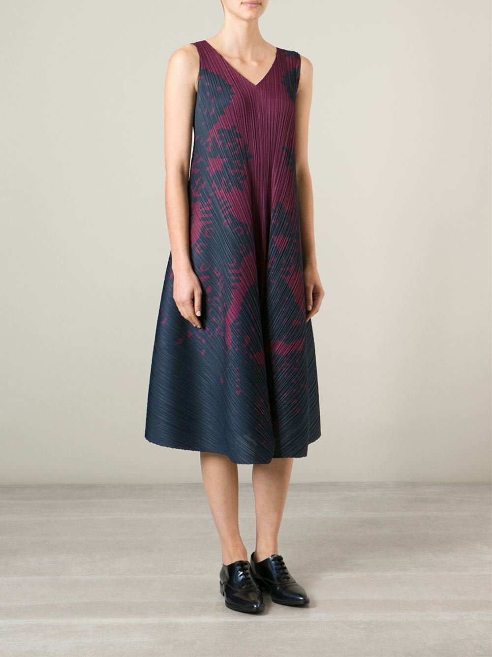 Pleats Please Issey Miyake Printed A-Line Dress in Pink & Purple (Blue ...