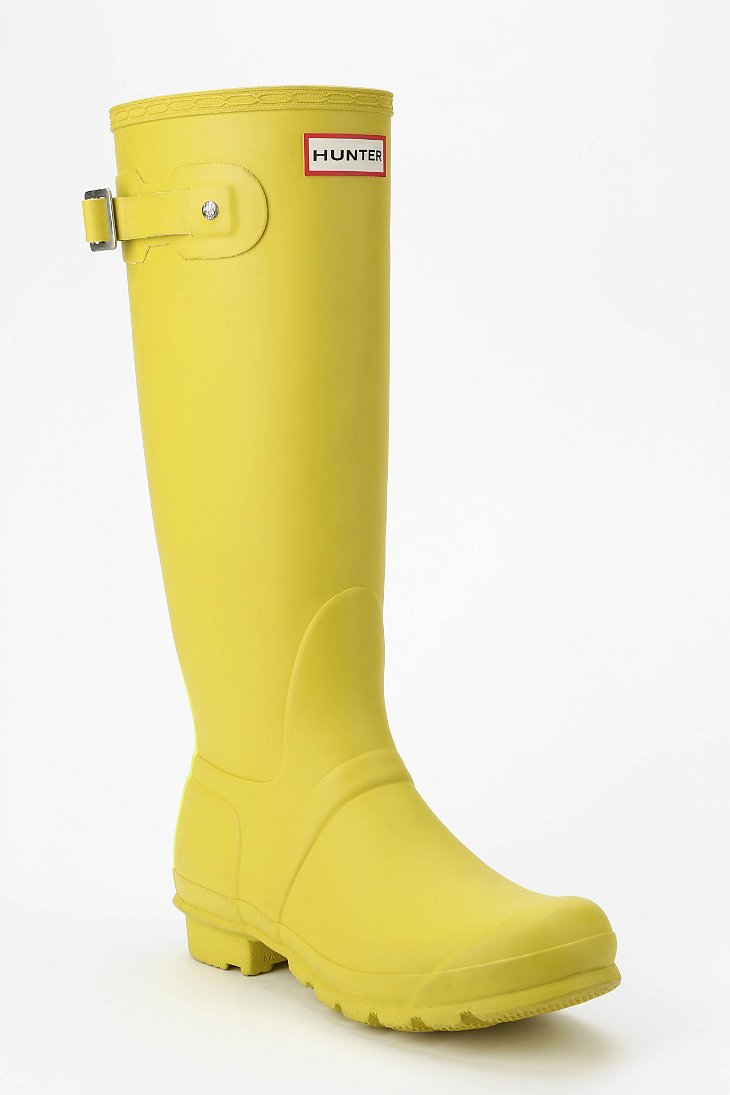 mens yellow hunter rain boots