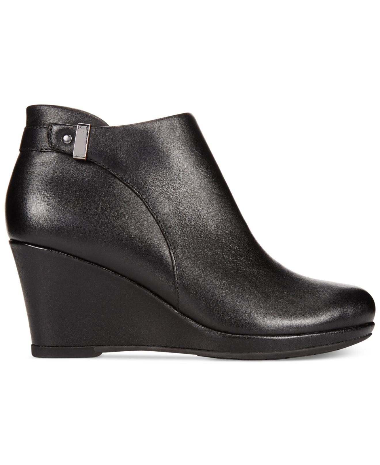 Clarks Collection Women's Camryn Fiona Wedge Booties in Black | Lyst