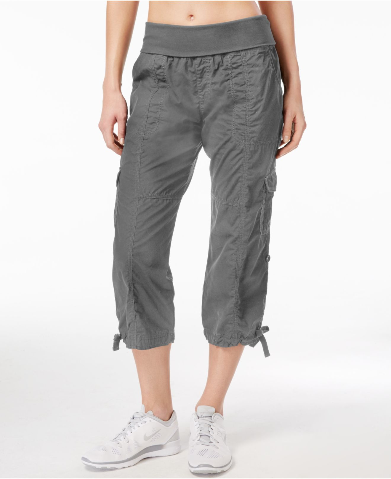 Calvin klein Performance Cargo Cropped Pants in Gray (Charcoal) | Lyst