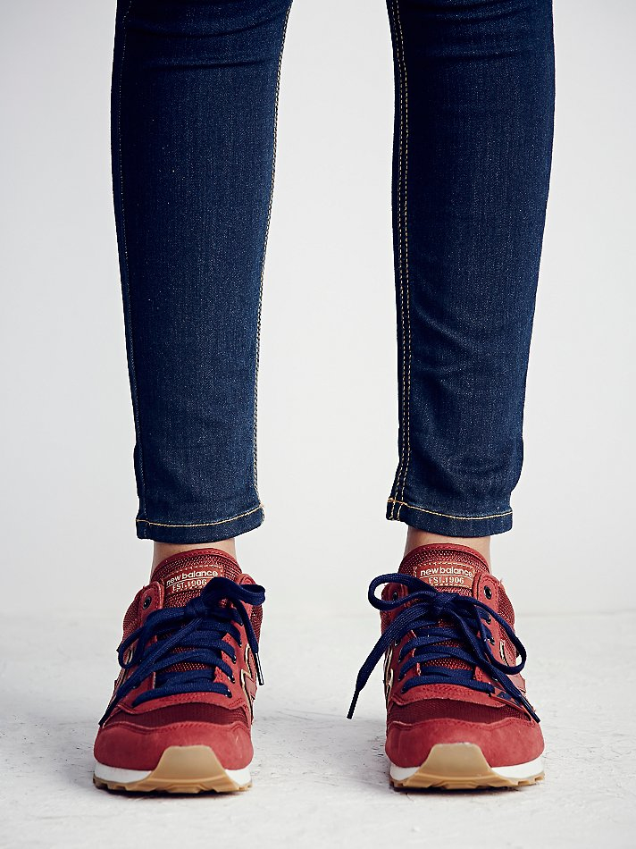 new balance free people