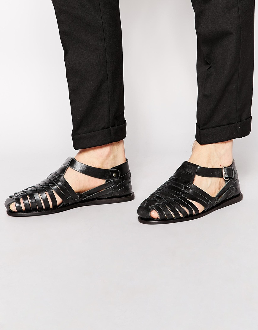 asos design gladiator sandals in black leather with chunky sole