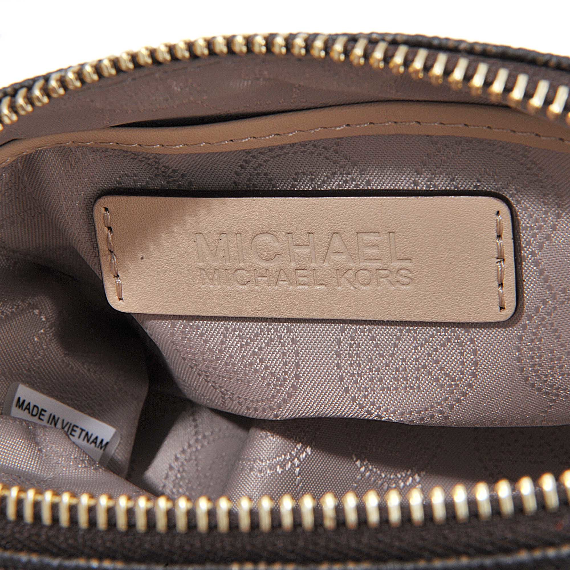 Michael Kors Signature Cosmetics Cindy Travel Pouch 18k in Gray - Lyst