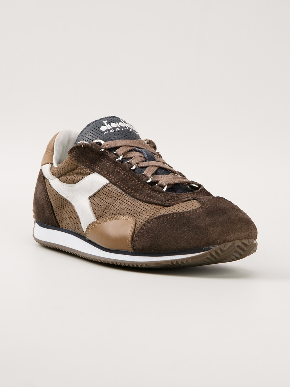 diadora brown